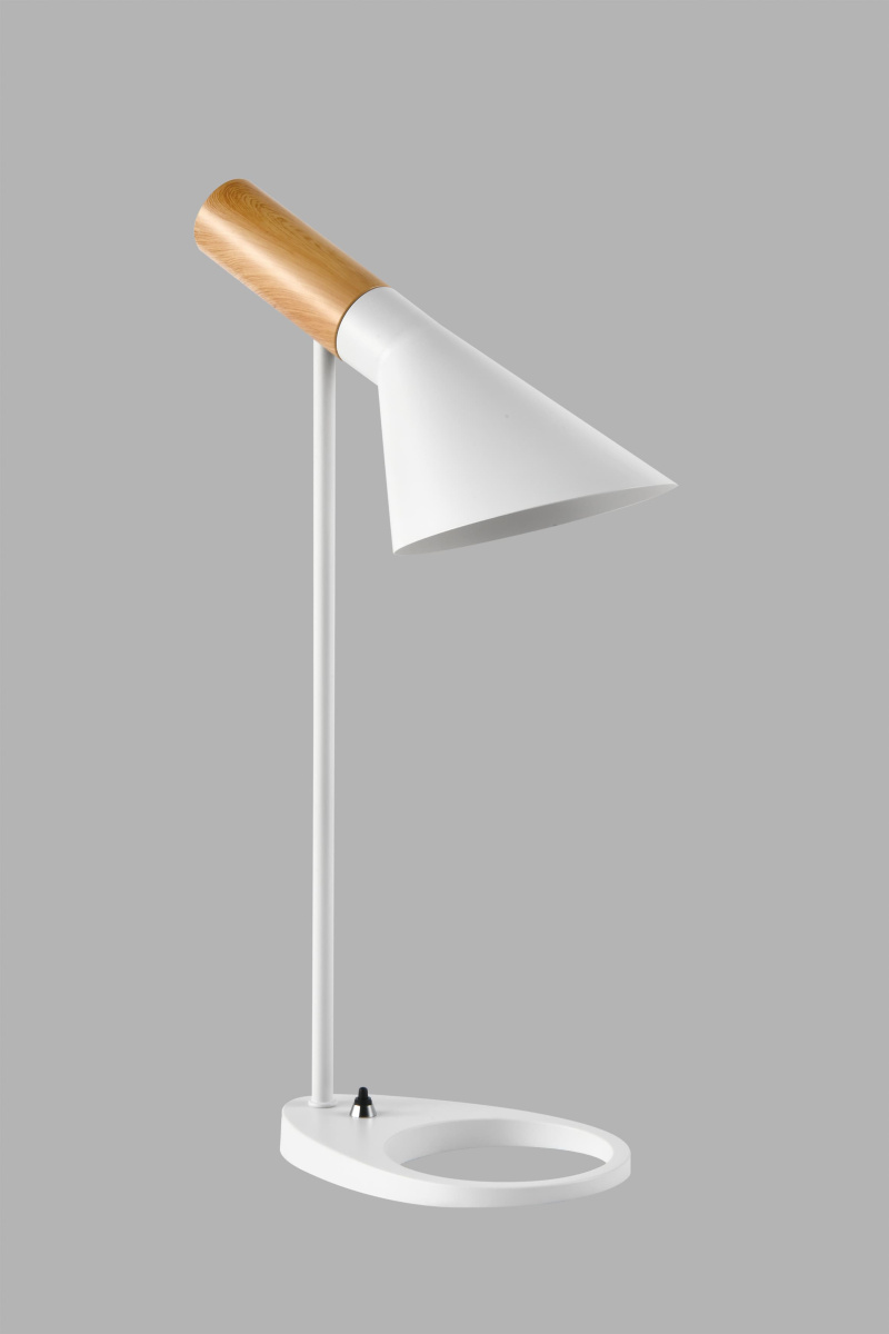Лампа настольная Moderli V10477-1T Turin