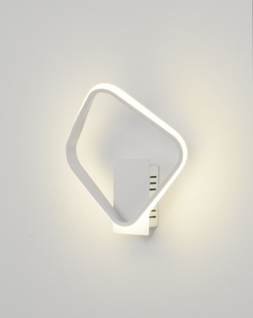 Настенный светильник Moderli V2700-WL Vivienne LED 13W Настенный светильник Moderli V2700-WL Vivienne LED 13W